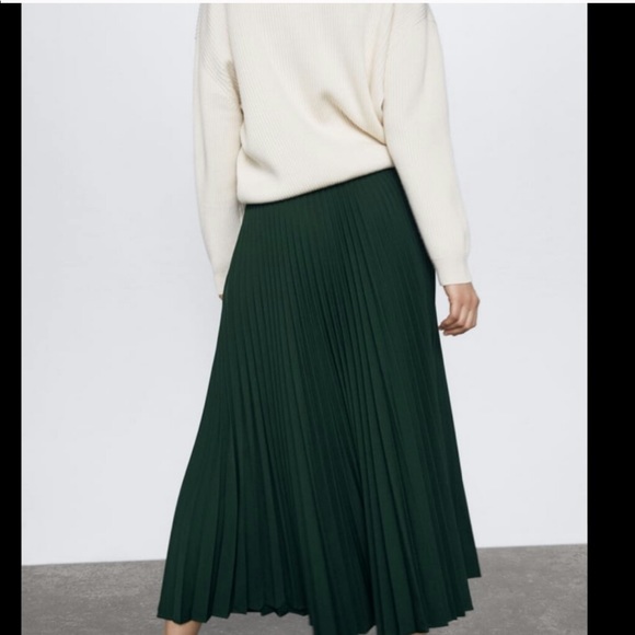 Zara Skirts Nwt Zara Belted Pleated Midi Skirt Green Poshmark